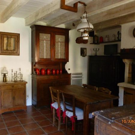Maison De Village Saint-Paul-des-Fonts 외부 사진