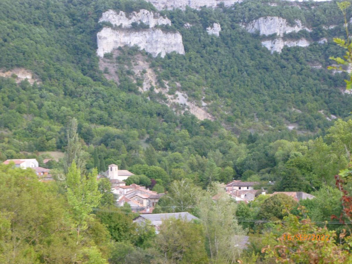 Maison De Village Saint-Paul-des-Fonts 외부 사진
