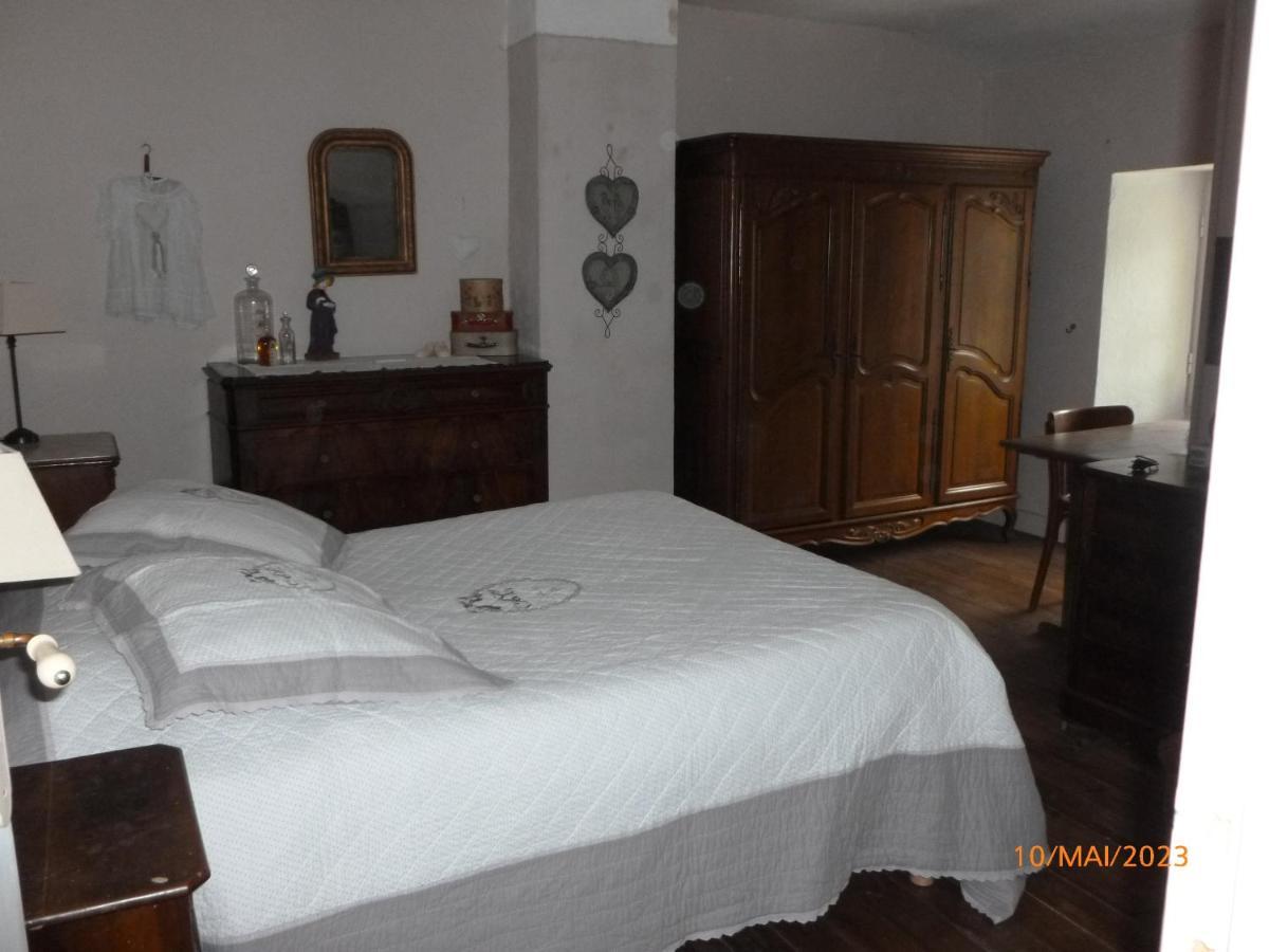 Maison De Village Saint-Paul-des-Fonts 외부 사진